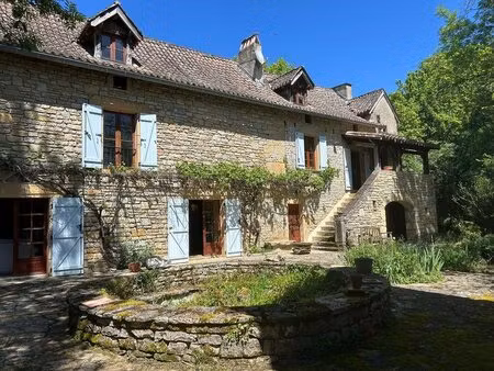 propriété de charme sur 6837 m2 de terrain