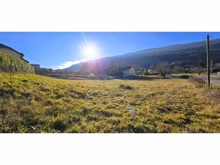 terrain à bâtir de 560 m2