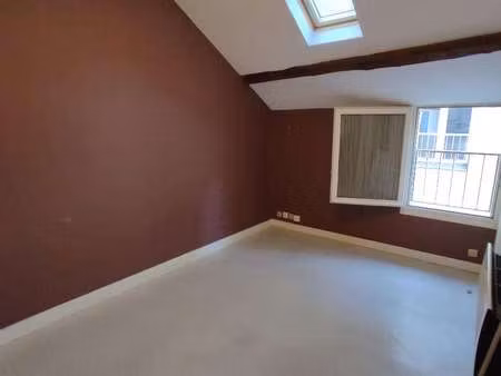 location appartement t1 à angers centre (49000) : à louer t1 / 15m² angers centre