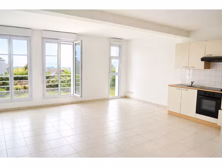 location appartement 4 pièces à crozon (29160) : à louer 4 pièces / 80m² crozon