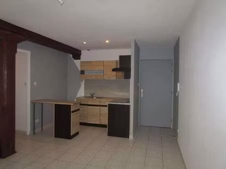 location appartement 3 pièces à pontrieux (22260) : à louer 3 pièces / 53m² pontrieux