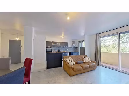 vente appartement 4 pièces 77 m² perpignan (66000)