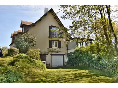 vente maison 9 pièces 207 m² changé (53810)