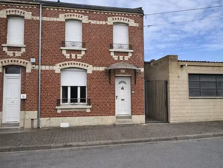 maison de ville semi individuelle