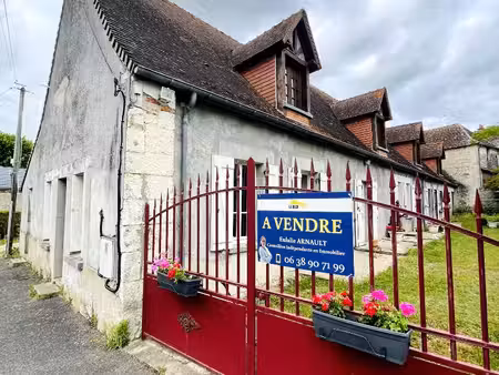 longère en pierre 180 m² avec dépendances / charme de l'ancien à cussay
