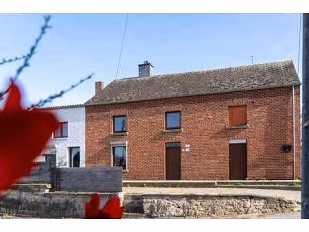 maison à restaurer – 4 façades au cœur de lavaux-sainte-anne