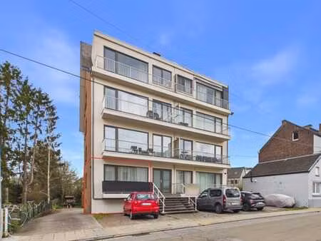 appartement une chambre avec garage