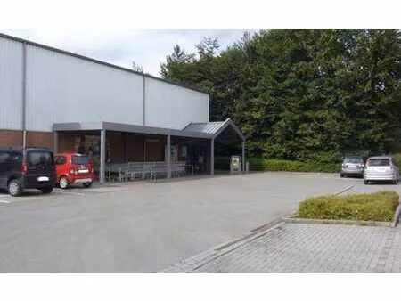 magasin à louer