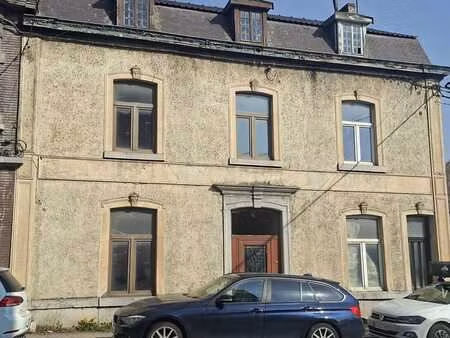 ensemble de 2 maisons proche du centre de fosses-la-ville