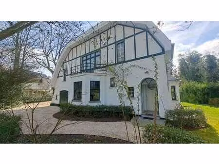 villa de caractère de 1920 sur ± 15 ares