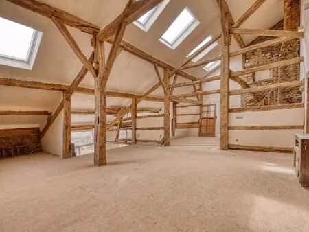charmante maison en gros-oeuvre