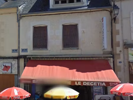centre-ville de decize immeuble actuellement loué