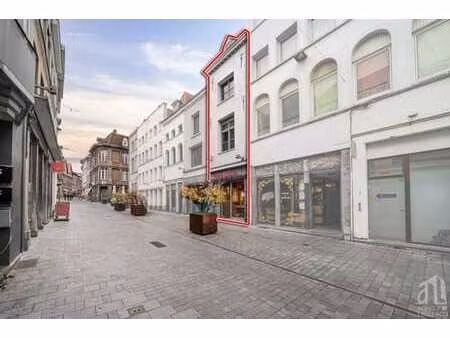 immeuble au coeur du pietonnier !