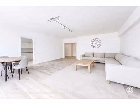 saint-guidon - appartement 2 chambres avec terrasse de 120m²