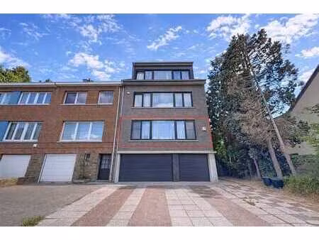 bel appartement 2ch + jardin sud + garage (option)