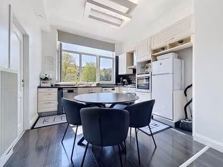 magnifique appartement 1 chambre + bureau entièrement remis