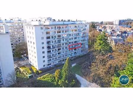 uccle centre - lumineux appartement 2 chambres avec terrasse