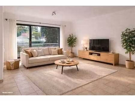 bel appartement 2 ch de ±105m² avec jardin. garage