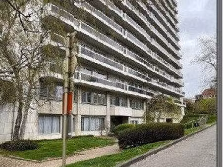 anderlecht : studio boulevard sylvain dupuis