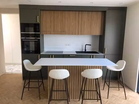 studio semi-meublé à louer