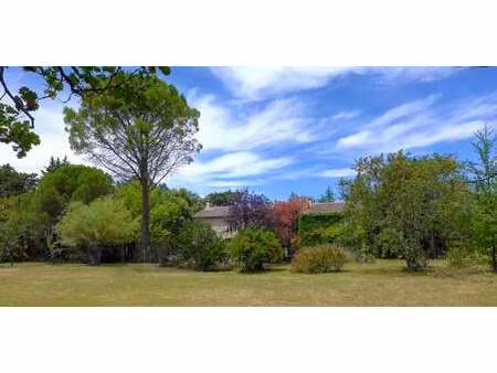 corps de ferme avec jardin et piscine la baume-de-transit (26)