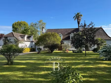 vente maison 10 pièces 268 m² à morlaàs (64160)  543 038 €