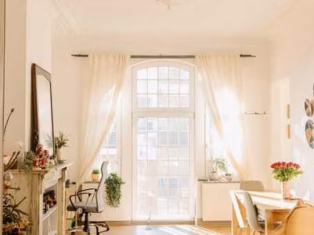 appartement 1 ch à ixelles  lumineux et spacieux