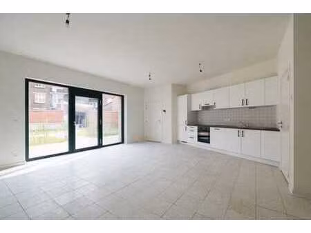 proche de meiser et de l'otan - appartement neuf !