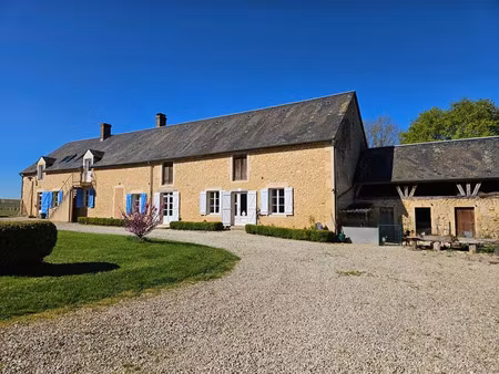 vente maison 11 pièces 311 m² moulins-sur-yèvre (18390)