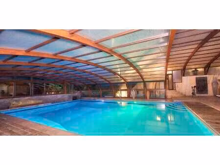 propriété avec piscine et jardin santeny (94)