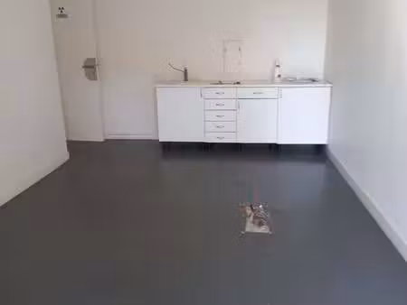 local commercial à louer