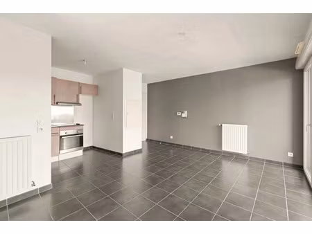 vente appartement 2 pièces 42.94 m² à meyzieu (69330)  165 000 €