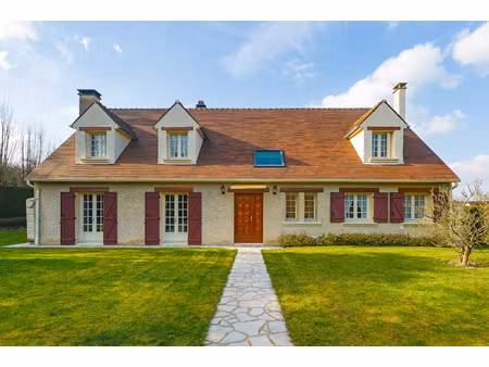 limite thoiry  superbe propriété avec piscine couverte et no