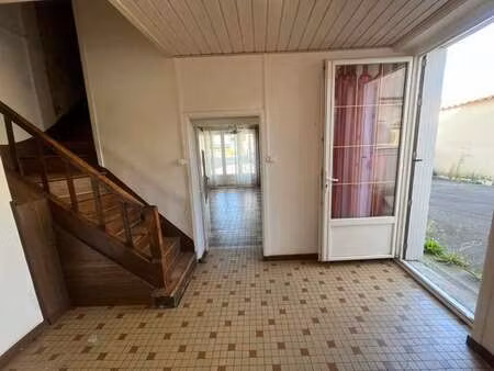 vente maison à nesmy (85310) : à vendre / 87m² nesmy