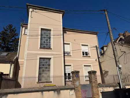immeuble à vendre à montereau-fault-yonne - 3 appartements t2 bon état