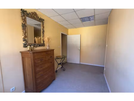 appartement morestel 114.85 m² t-4 à vendre  149 000 €