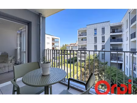 appartement pierre-bénite 61.9 m² t-3 à vendre  240 000 €