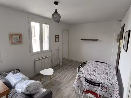 location appartement 2 pièces 33 m² à saint-nazaire (44600)