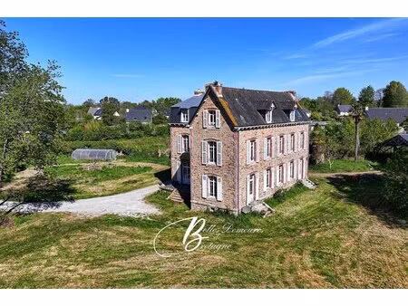 a vendre maison de maître sur 8 hectares secteur lannion