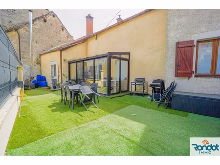 maison 4 pièces/2 chambres 123.5 m2 terrain 230 m2