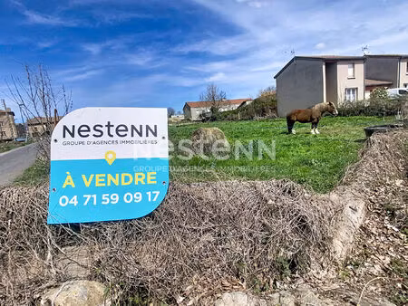 exclusivite ! belle parcelle de terrain plat dans le centre de grazac