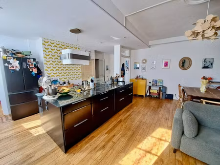 vente appartement 6 pièces 111 m² à figeac (46100)  232 000 €