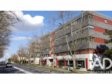 murs commerciaux à saint-julien-en-genevois (74160)