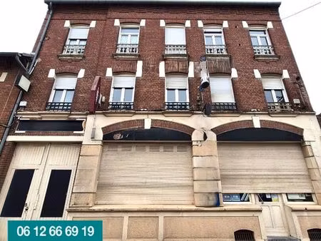 immeuble 10 pièces 190 m²