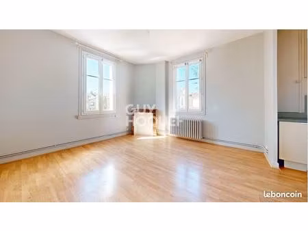 appartement 3 pièces 57 m²