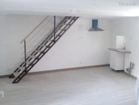 appartement t3 avec cour