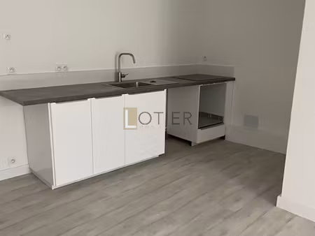 ales autour des halles appartement type 3 de 67 m2 au 2ème