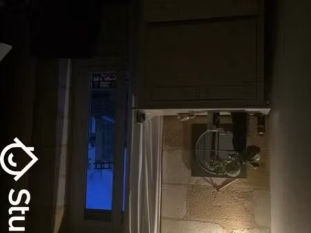 chambre 1 pièce 15 m²