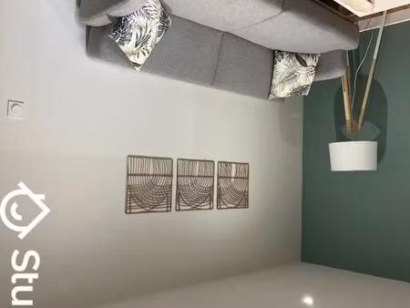 chambre 1 pièce 10 m²