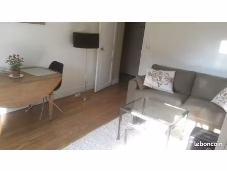 2 pièces 43m² - 1 265 charges comprises